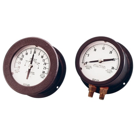 4.5" Dial, 0 to 1,000 psi, Differential, Bottom mounting