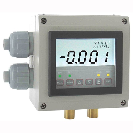 Differential pressure controller, selectable engineering units: 100.0" w.c., 249.1 mbar