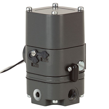 Current to pressure transducer, 4-20 mA input, 3-15 psi (20-100 kPa) output.