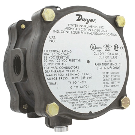 Explosion-proof differential pressure switch, range 1.4-5.5" w.c., approx. deadband @ min. set point .4, approx. deadband @ max. set point .9.