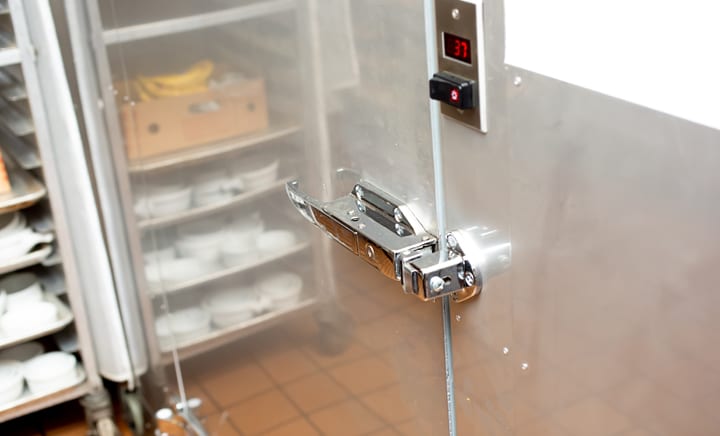How to Monitor Walk-In Freezer Temperatures with IIoT Devices